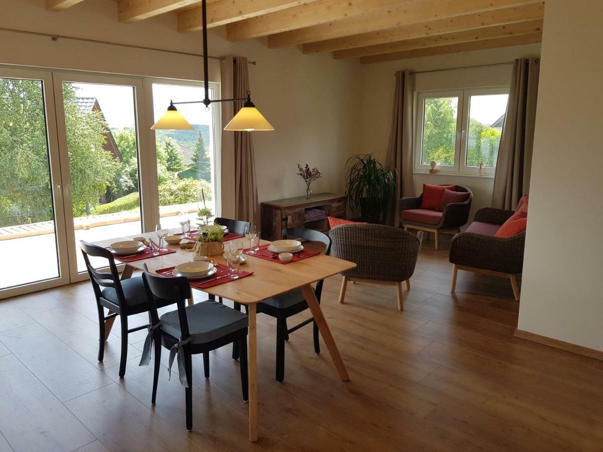 Ferienhaus Loeh Kleinmaischeid Exteriör bild