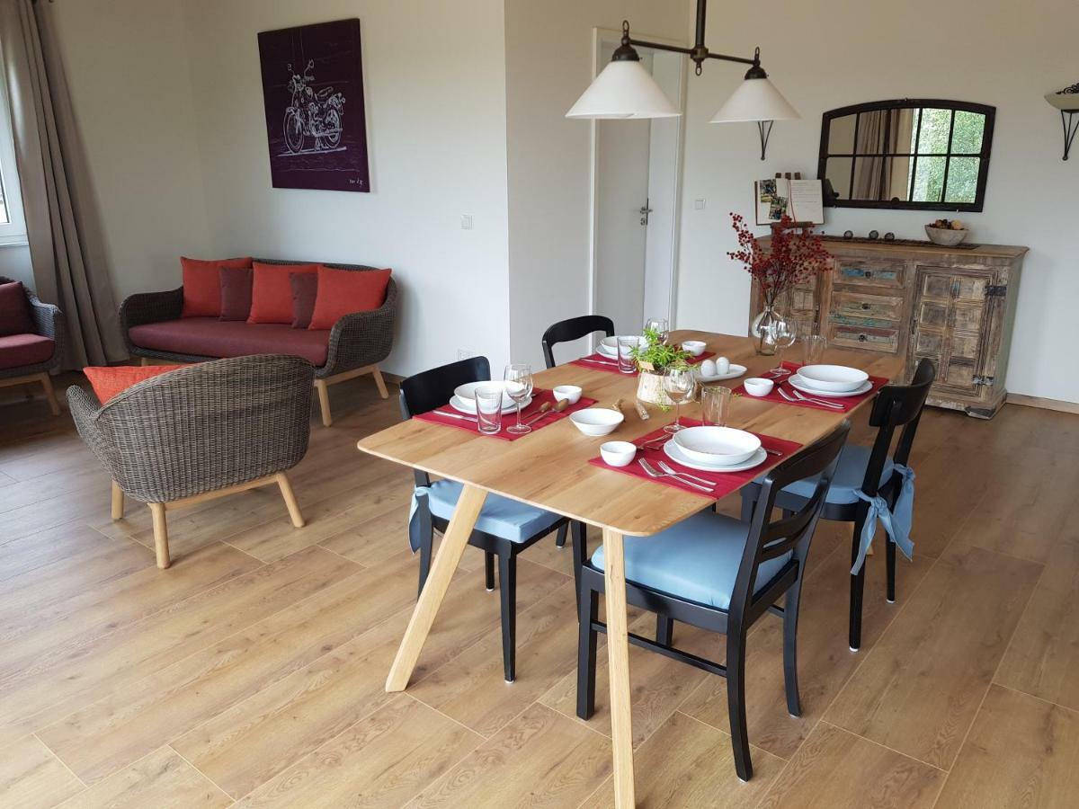 Ferienhaus Loeh Kleinmaischeid Exteriör bild