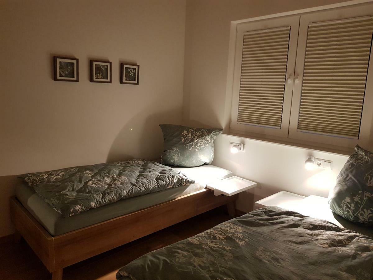 Ferienhaus Loeh Kleinmaischeid Exteriör bild